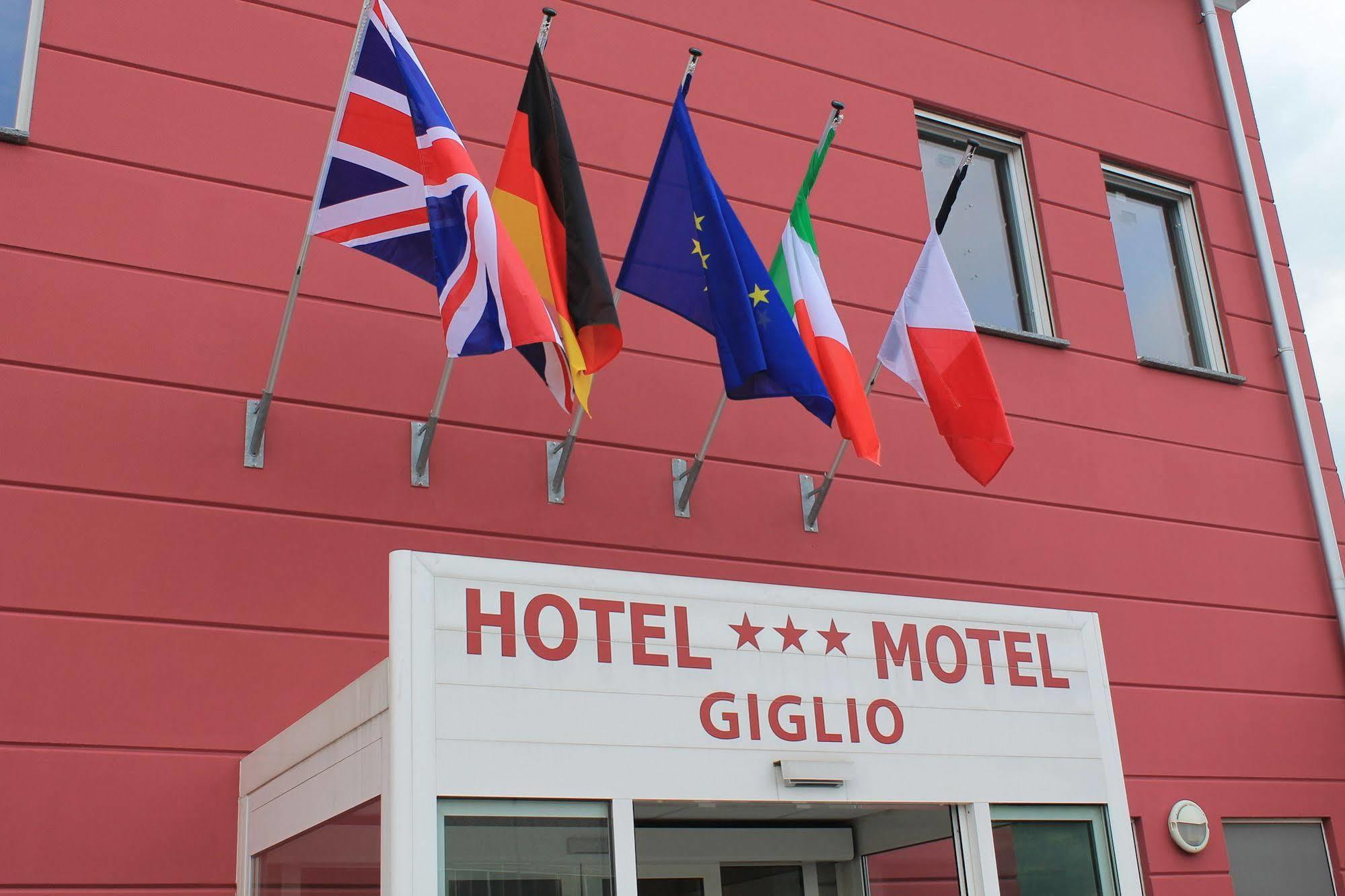 Hotel Motel Giglio Viadana Bagian luar foto